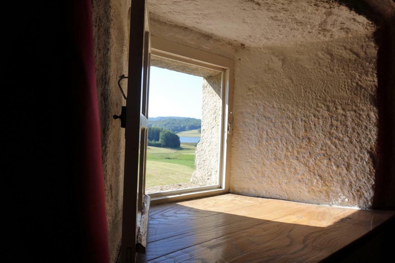 Bed and Breakfast Domaine Les Teuilleres Lacam-dʼOurcet Exterior foto