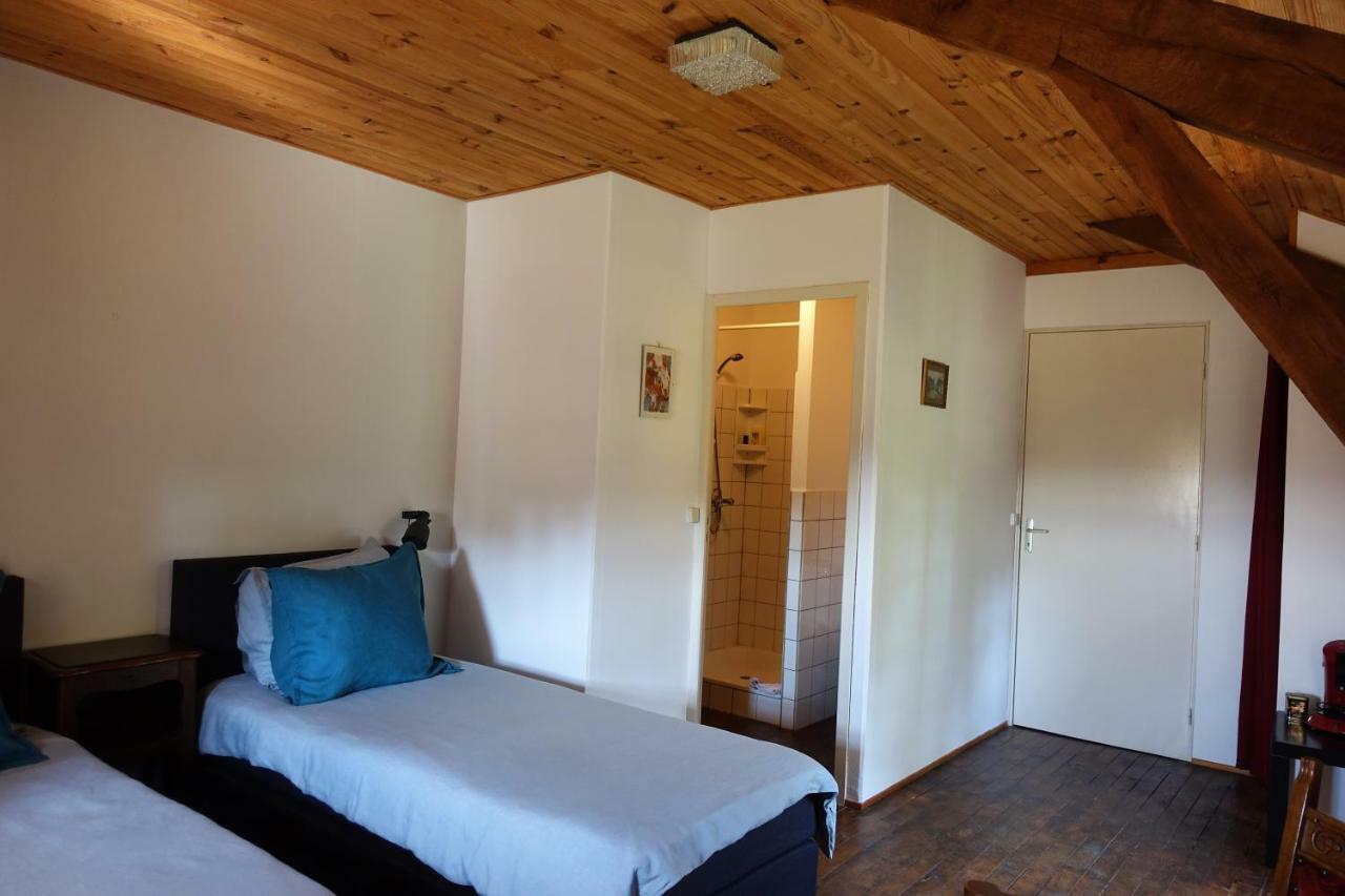 Bed and Breakfast Domaine Les Teuilleres Lacam-dʼOurcet Exterior foto